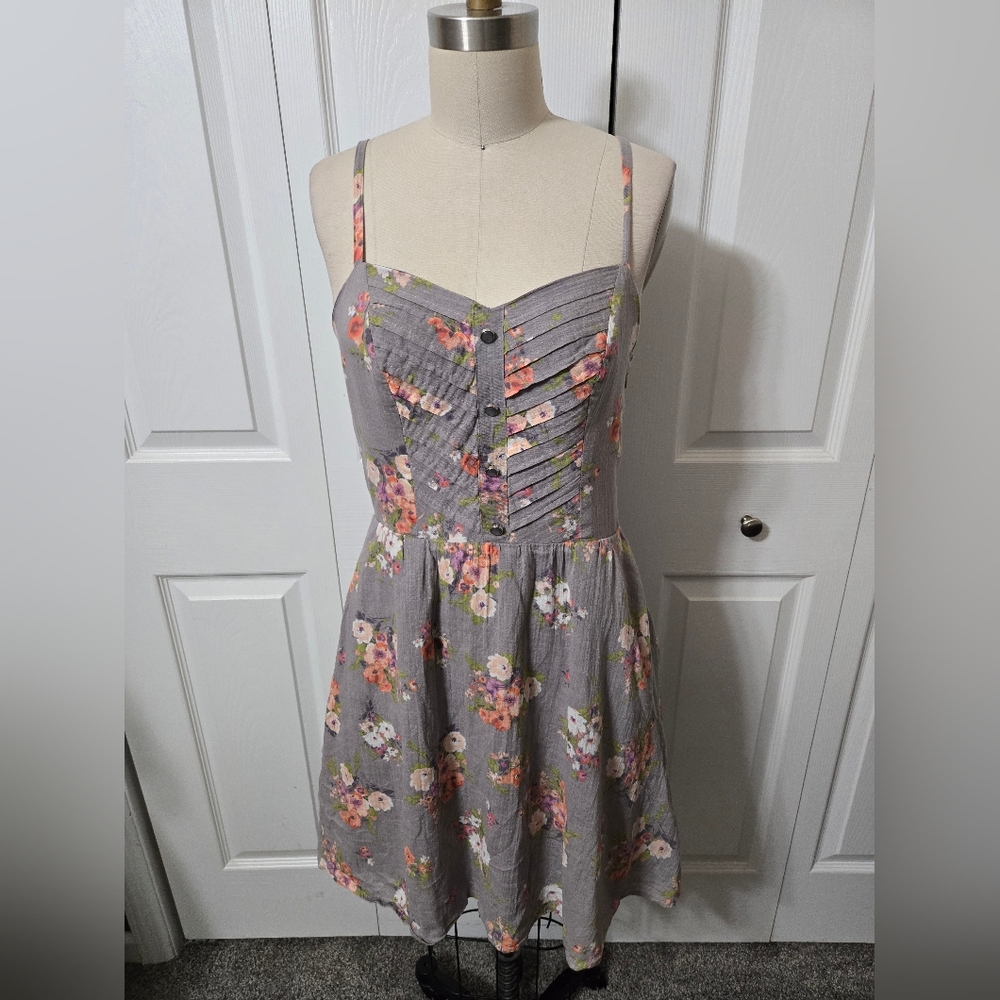 Gray Floral Sun Dress With Pockets, Adjustable Straps, Fully Lined, Size 8, EUC